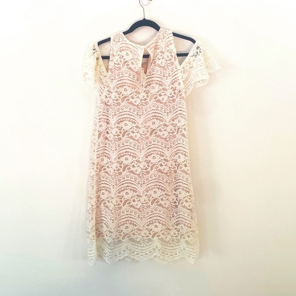 NWT Francesca’s Lace Dress - Picture 2 of 5